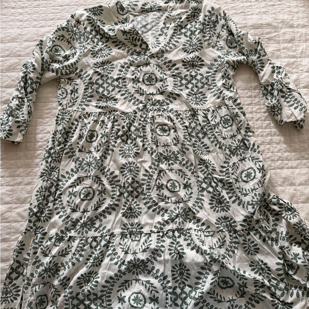 NWOT Emery Rose Dress